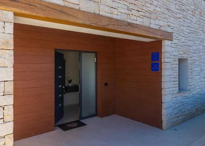 Eleonora Vikendica Porec