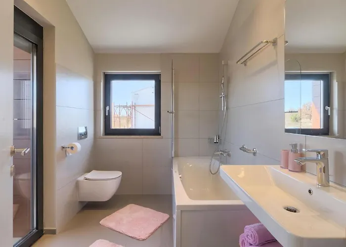 Eleonora Vikendica Porec