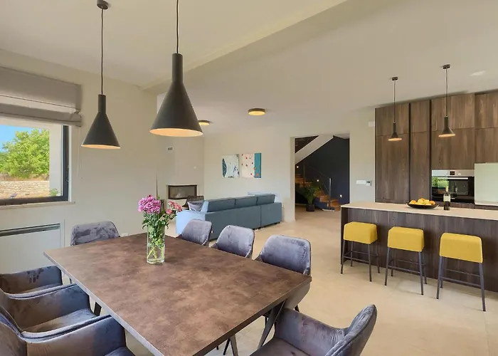 Eleonora Vikendica Porec