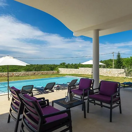 Eleonora Prázdninový dům *